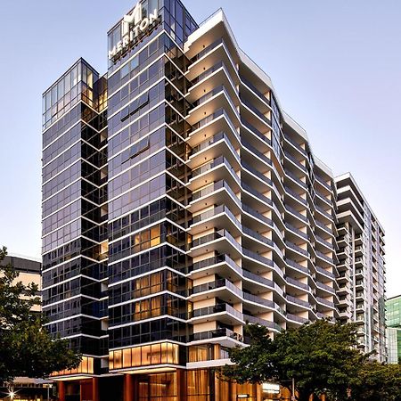Meriton Suites Canberra Eksteriør billede The completed building