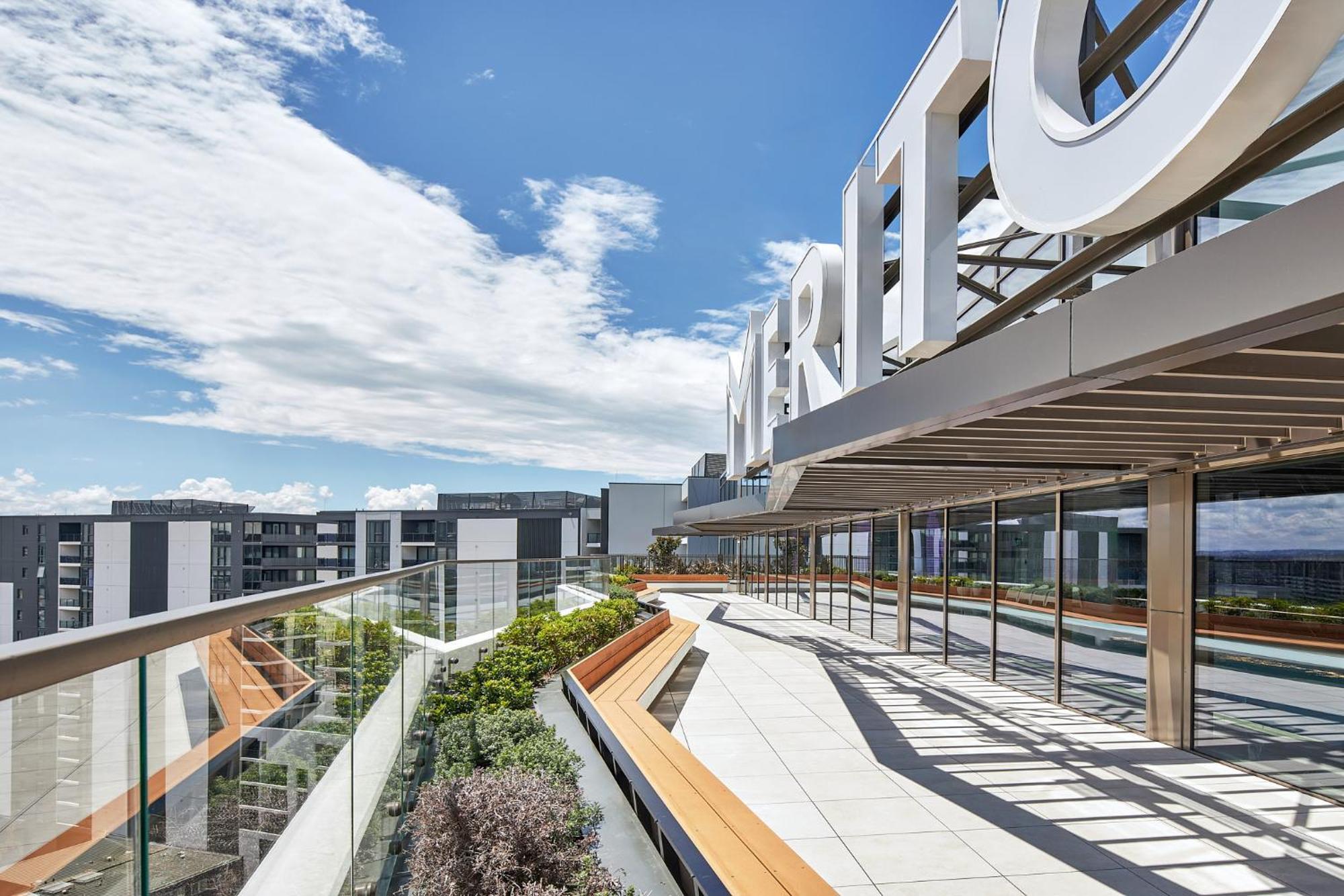 Meriton Suites Canberra Eksteriør billede Sky Garden